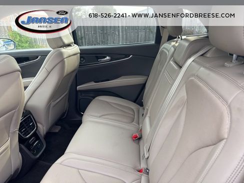 Used 2022 Lincoln Nautilus Reserve w/ Equipment Group 201A image 28