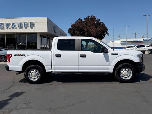 Used 2017 Ford F150 XL w/ XL Power Equipment Group AWD/4WD image 2