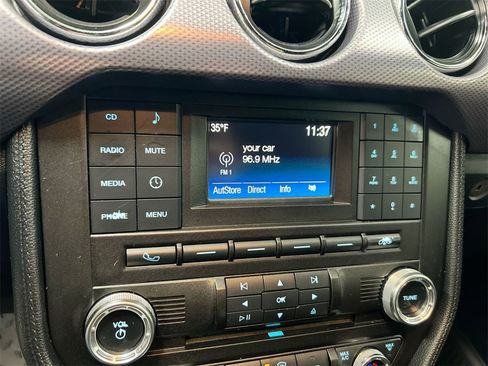 Used 2017 Ford Mustang Coupe image 14