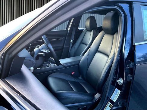 Used 2023 MAZDA MAZDA3 s image 25