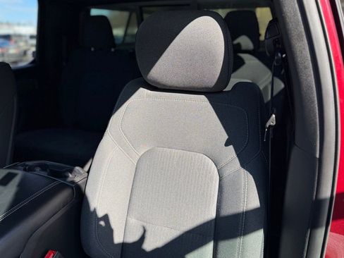 Used 2019 RAM 1500 Big Horn image 8