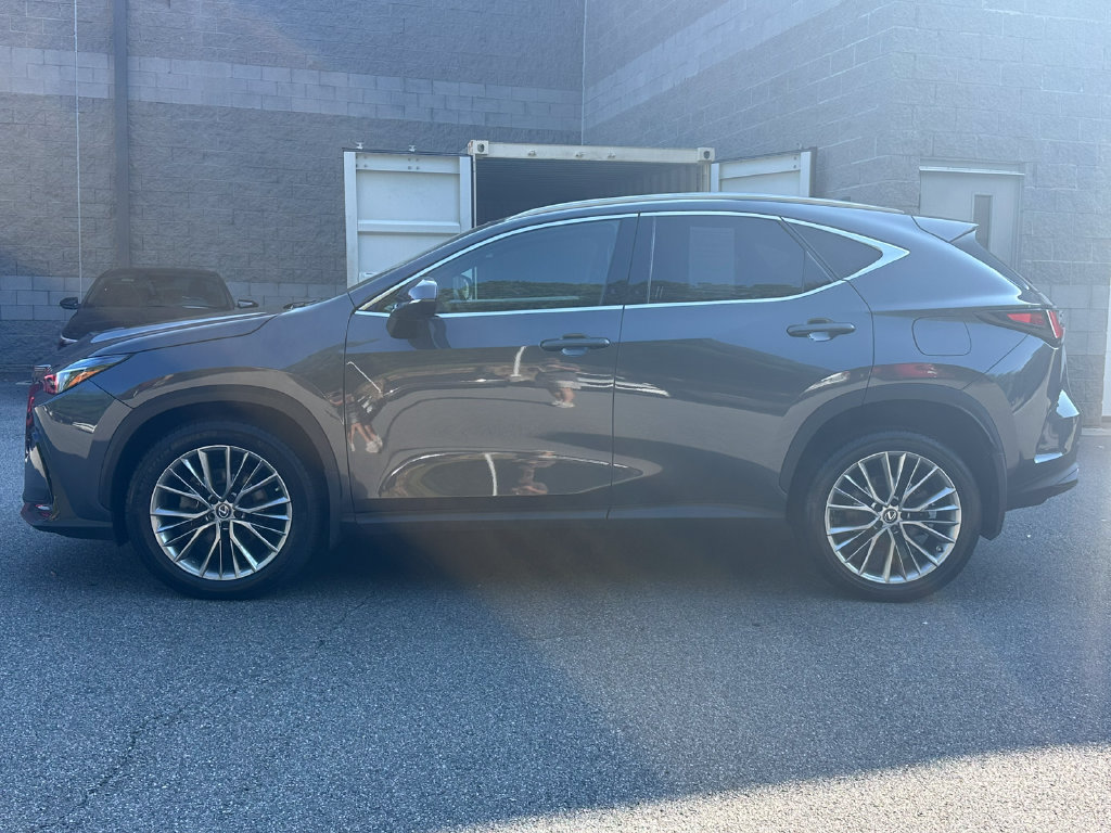 Used 2022 Lexus NX 350 AWD image 11