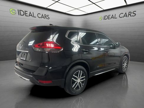 Used 2017 Nissan Rogue S FWD image 5