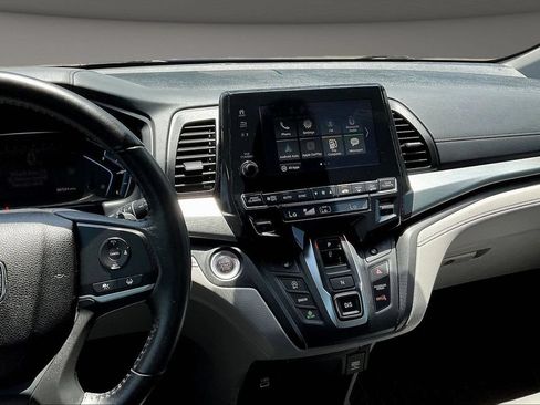 Used 2021 Honda Odyssey EX-L image 12