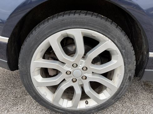 Used 2016 Land Rover Range Rover Supercharged image 12