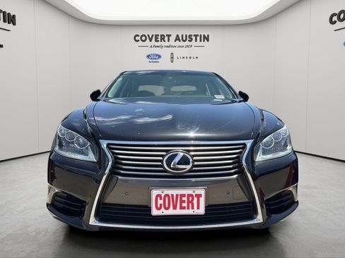 Used 2013 Lexus LS 460 L w/ Preferred Accessory Package RWD image 9