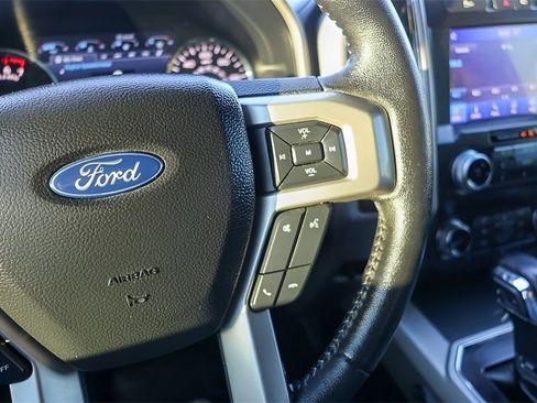 Used 2019 Ford F150 Lariat w/ Equipment Group 502A Luxury image 13