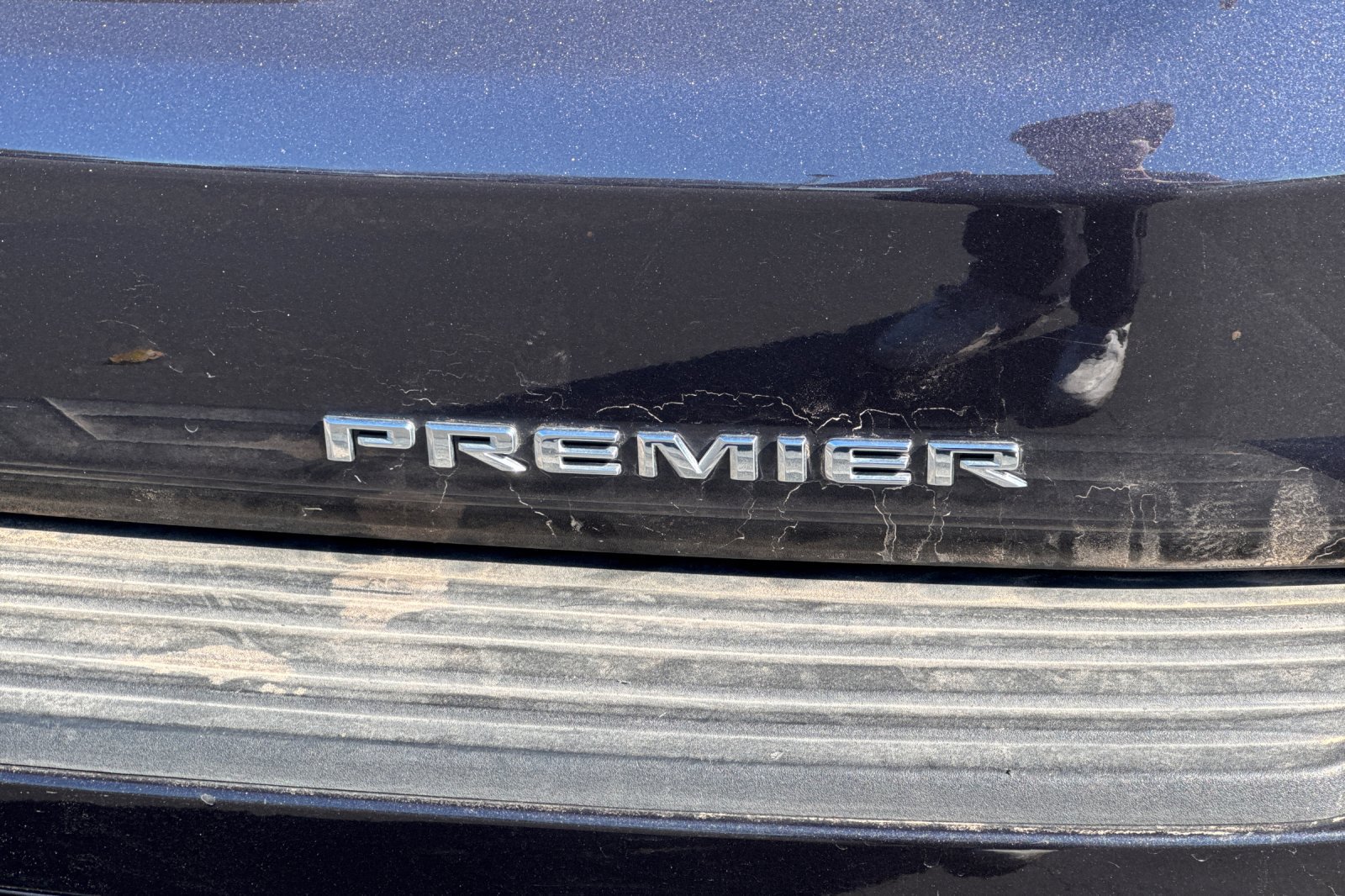 Used 2026 Chevrolet Suburban Premier AWD/4WD image 54