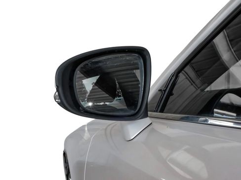 Used 2016 Lexus IS 200t image 39