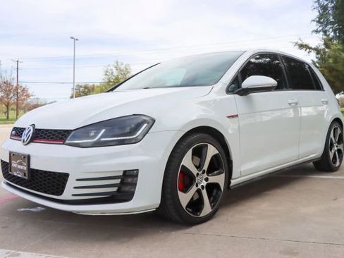 Used 2016 Volkswagen GTI S image 3