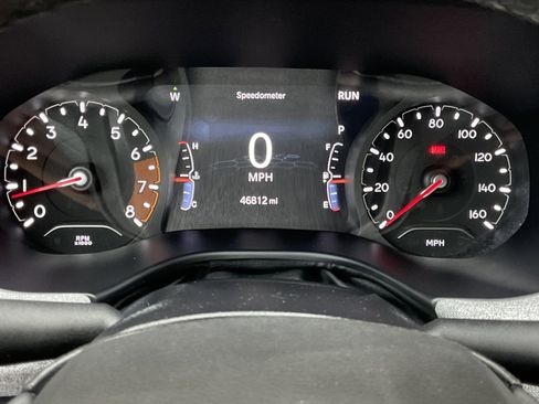 Used 2024 Jeep Compass Latitude image 13