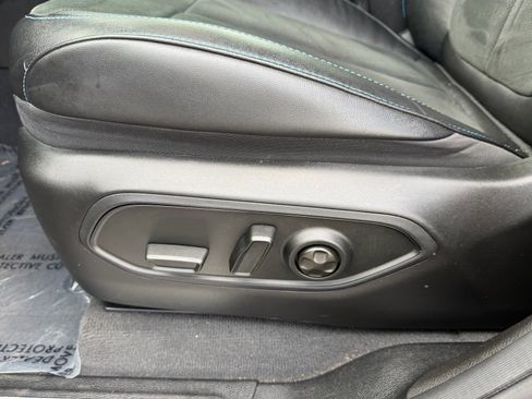 Used 2022 Jeep Grand Cherokee Trailhawk w/ Advanced Protech Group II image 24