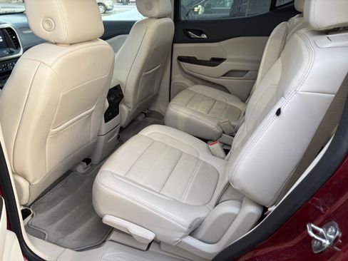 Used 2020 GMC Acadia Denali w/ Technology Package image 16