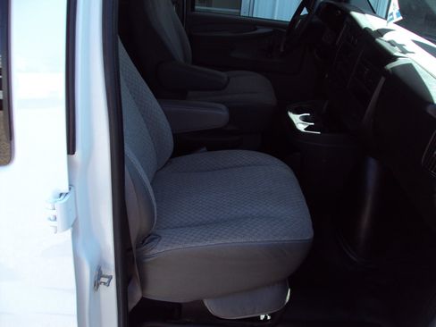 Used 2014 Chevrolet Express 1500 LS image 13