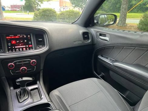 Used 2016 Dodge Charger R/T w/ Blacktop Package RWD image 25