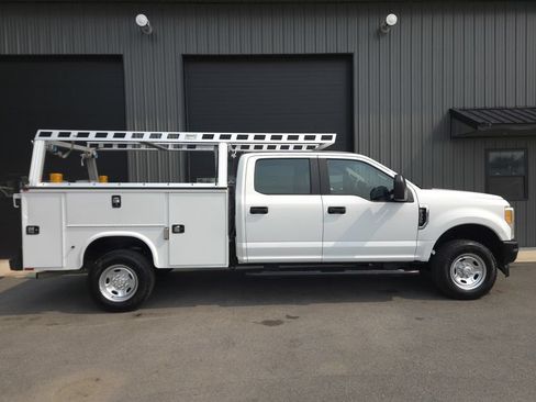 Used 2017 Ford F350 XL AWD/4WD image 5