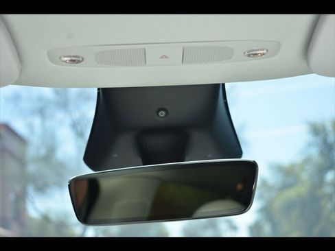 Used 2023 Tesla Model Y Performance image 35