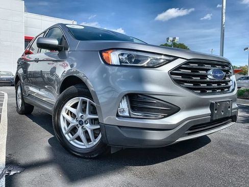 Used 2021 Ford Edge SEL w/ Convenience Package AWD/4WD image 2