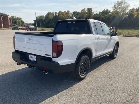 New 2025 Honda Ridgeline TrailSport+ image 14