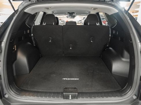 Used 2022 Hyundai Tucson SEL w/ Cargo Package image 19