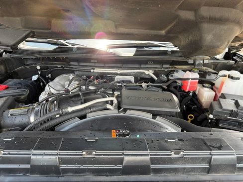 Used 2025 Chevrolet Silverado 2500 LT w/ Convenience Package AWD/4WD image 14