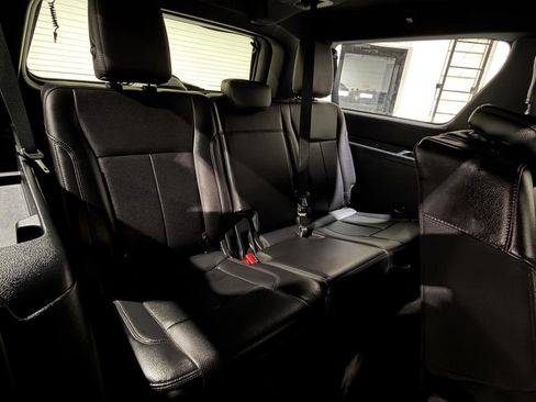 Used 2018 Ford Expedition Max XLT w/ Equipment Group 202A image 22