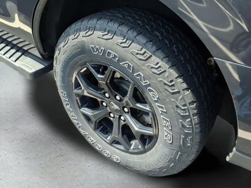 Used 2023 Ford Expedition Timberline image 17