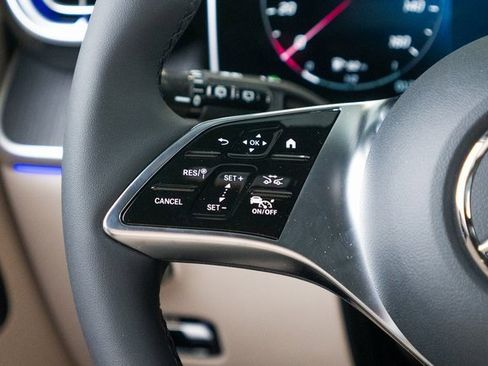 New 2026 Mercedes-Benz GLC 300 4MATIC image 16