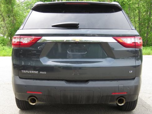 Used 2018 Chevrolet Traverse LT AWD/4WD image 6