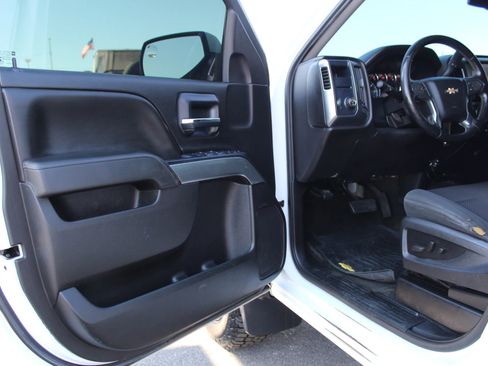 Used 2014 Chevrolet Silverado 1500 LT w/ LT Convenience Package image 18