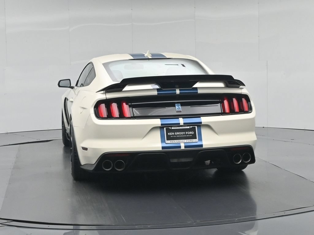 Certified 2020 Ford Mustang Shelby GT350 w/ Technology Package RWD image 27
