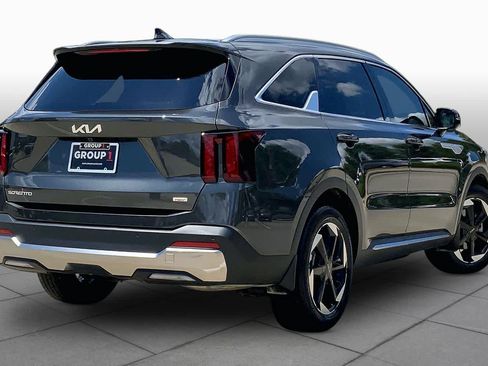 Used 2026 Kia Sorento EX w/ EX Premium Package FWD image 13