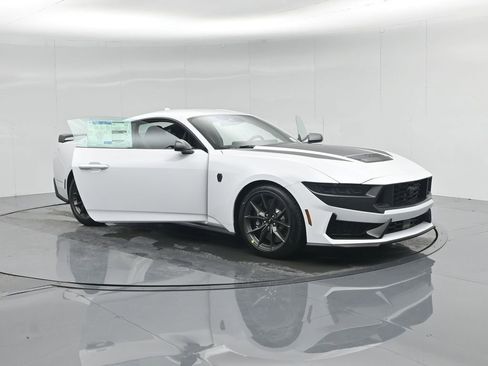 New 2026 Ford Mustang Dark Horse image 31