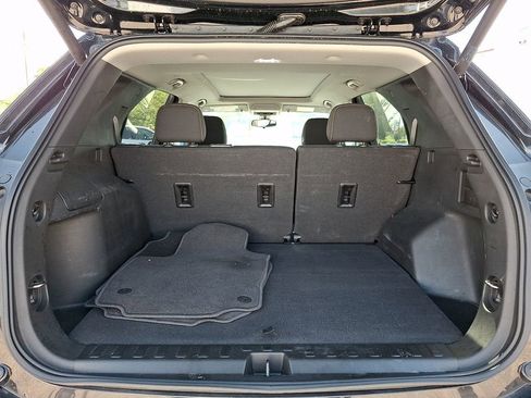 Used 2021 Chevrolet Equinox LT FWD image 31