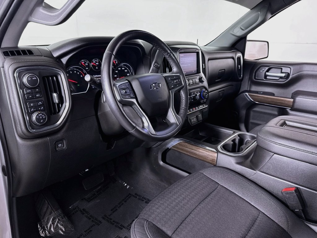 Used 2022 Chevrolet Silverado 1500 RST w/ Safety Package AWD/4WD image 9