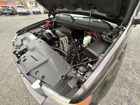 Used 2011 GMC Sierra 1500 SLE w/ Power Tech Package AWD/4WD image 34
