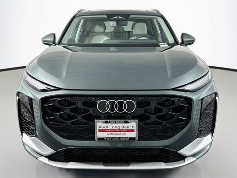 Used 2026 Audi Q3 quattro 2.0T AWD/4WD image 2