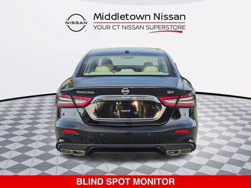Certified 2023 Nissan Maxima SV w/ Floor Mat Group FWD image 5