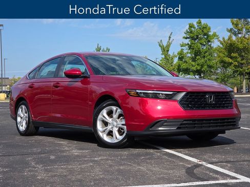 Certified 2025 Honda Accord LX image 3