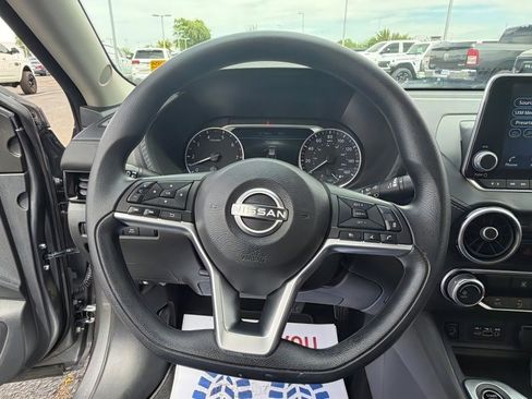 Used 2024 Nissan Sentra SV image 18