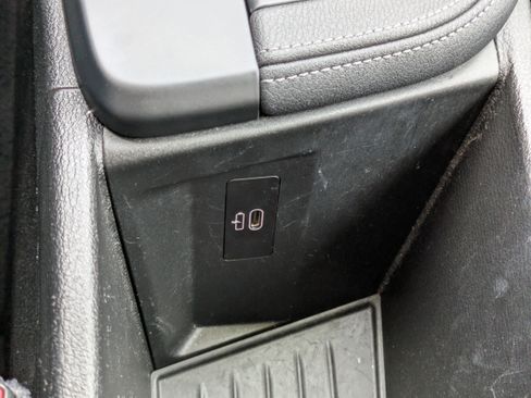 Used 2020 BMW X1 xDrive28i image 31