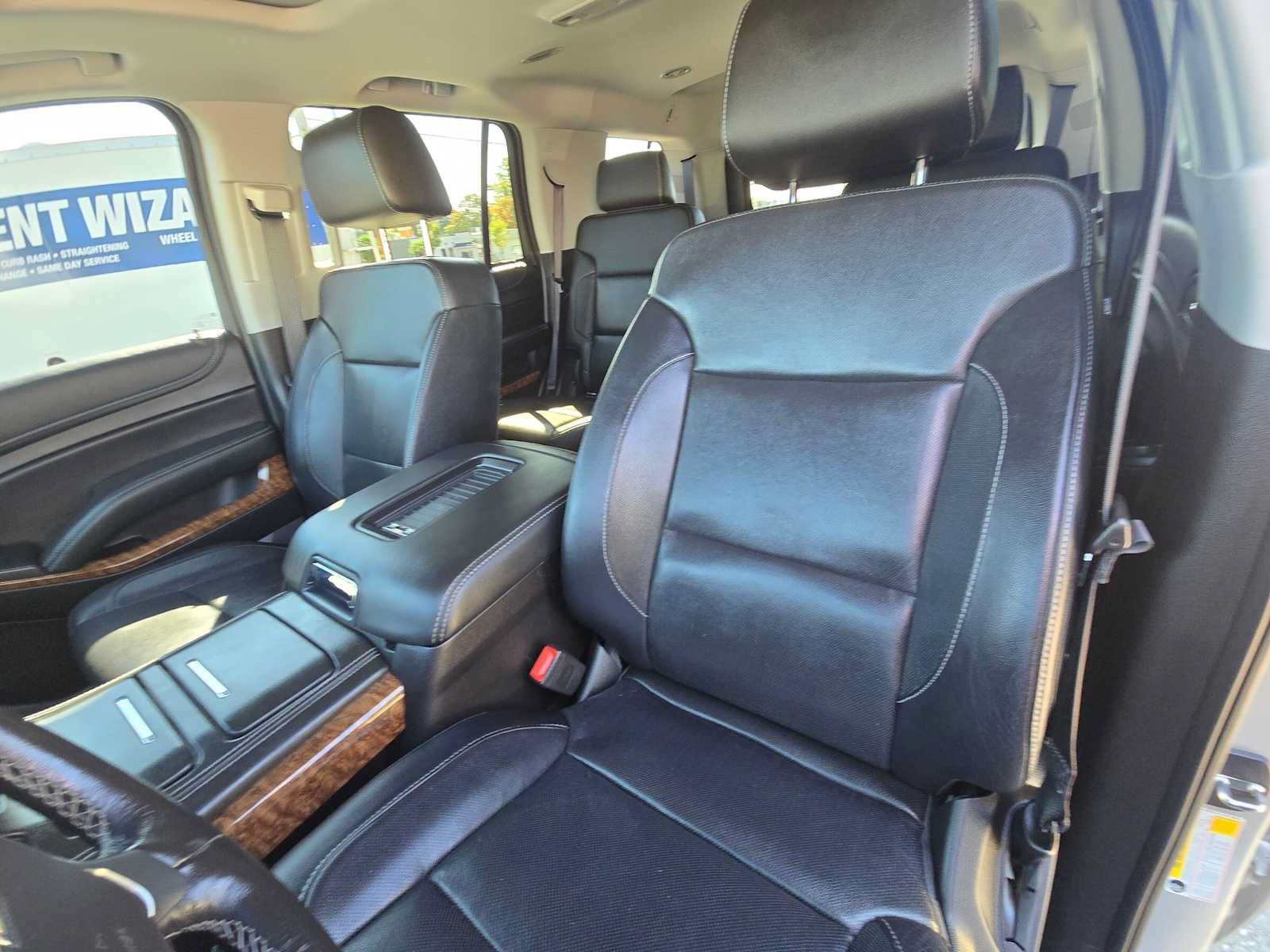 Used 2018 Chevrolet Tahoe Premier AWD/4WD image 22