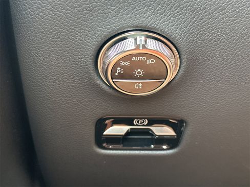 New 2026 Mercedes-Benz GLC 300 4MATIC image 31