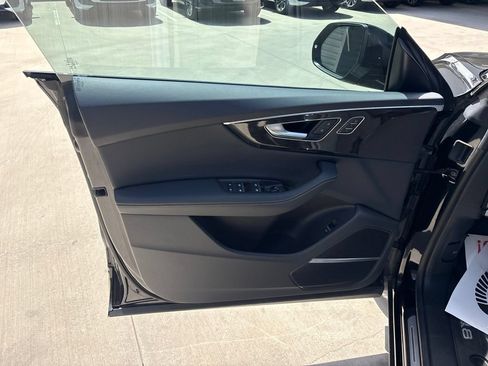 Used 2026 Audi Q8 Premium Plus AWD/4WD image 10