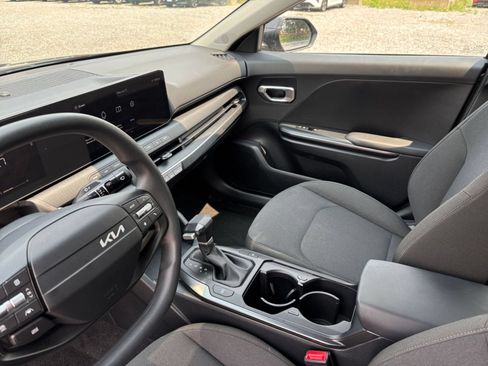 Used 2026 Kia K4 FWD image 41