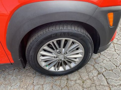 Used 2019 Hyundai Kona SEL image 40