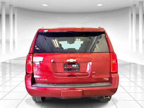 Used 2019 Chevrolet Tahoe LT w/ LT Signature Package image 4