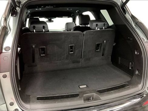 Used 2023 Buick Enclave Essence w/ Trailering Package, 5000 lbs. FWD image 38