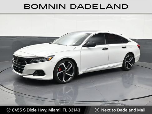 Used 2022 Honda Accord Sport image 1