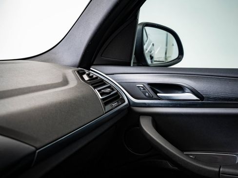 Certified 2024 BMW X3 xDrive30i w/ Convenience Package image 34